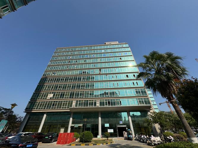 廈門,是一家提供智慧型空壓站,設備系統設計與安裝施工, 合同能源管理